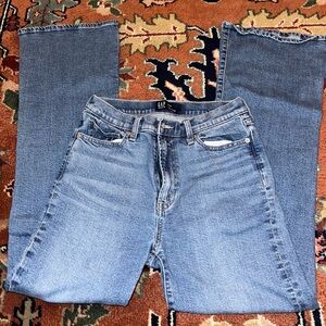 GAP 70s Flare Jeans Size 6/28R
